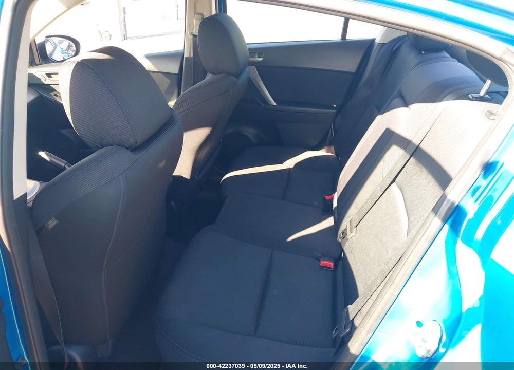 2010 MAZDA 3 S SPORT VIN: JM1BL1S63A1196339