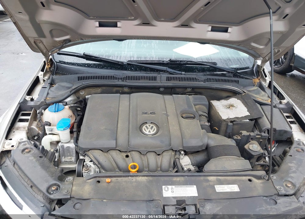 2012 VOLKSWAGEN JETTA 2.5L SE VIN: 3VWDP7AJ5CM461691