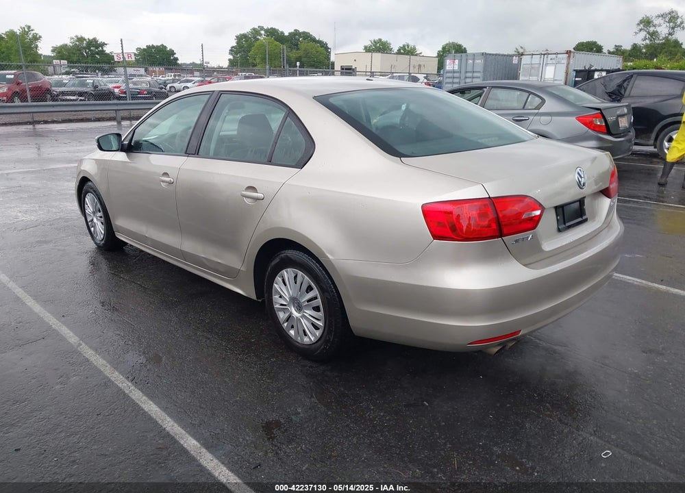2012 VOLKSWAGEN JETTA 2.5L SE VIN: 3VWDP7AJ5CM461691