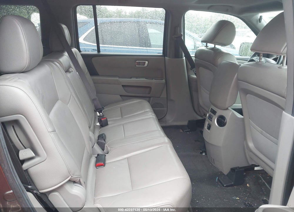 2013 HONDA PILOT VIN: 5FNYF4H57DB008953
