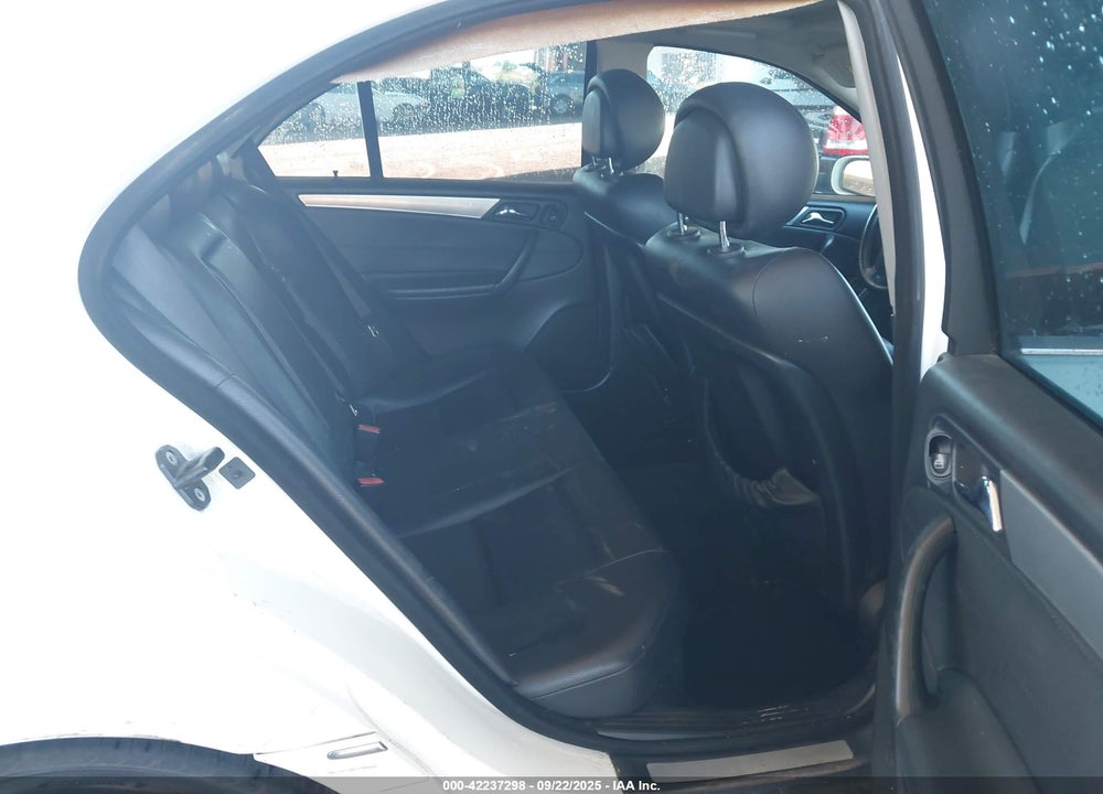 2006 MERCEDES-BENZ C CLASS VIN: WDBRF52H96A903903