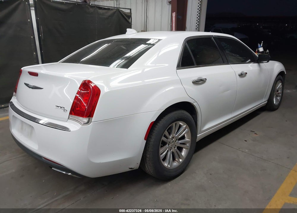 2016 CHRYSLER 300C VIN: 2C3CCAEG5GH268715