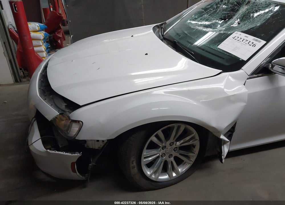 2016 CHRYSLER 300C VIN: 2C3CCAEG5GH268715
