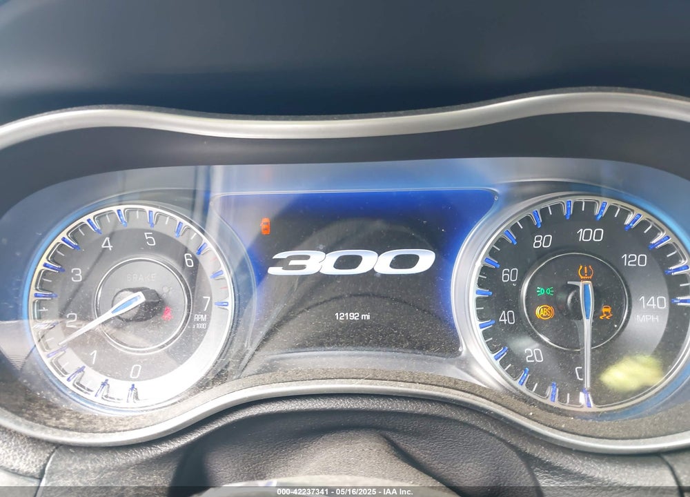 2022 CHRYSLER 300 TOURING VIN: 2C3CCAAG3NH139519