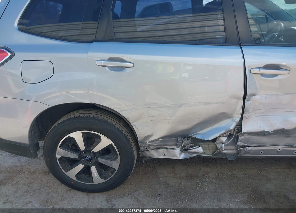 2017 SUBARU FORESTER 2.5I VIN: JF2SJABC5HH493885