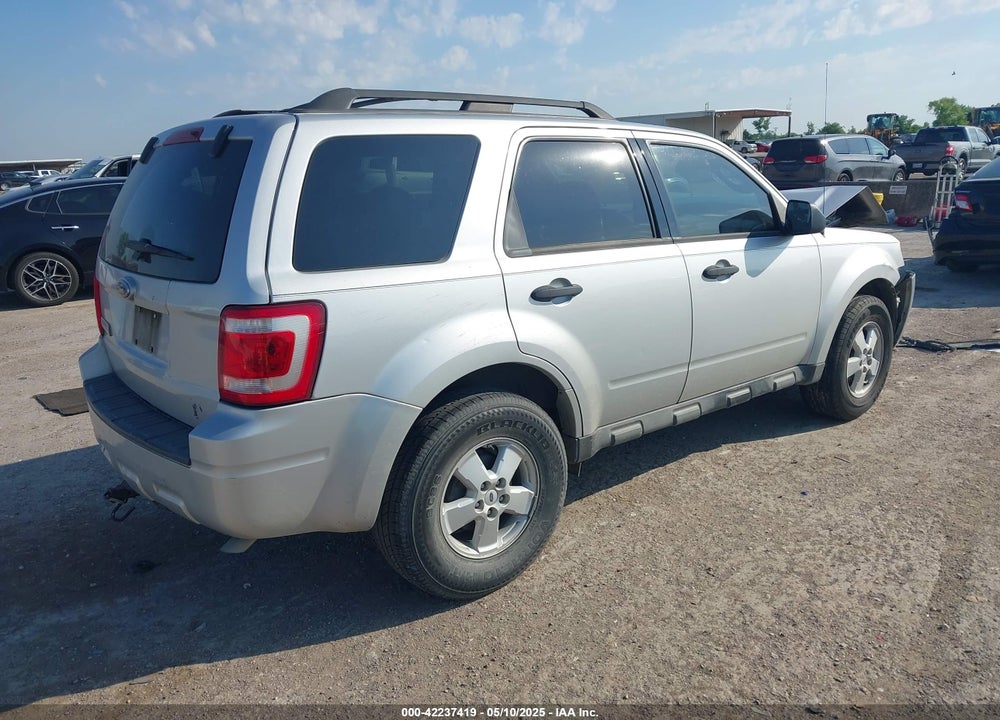 2009 FORD ESCAPE VIN: 1FMCU03G69KA29199