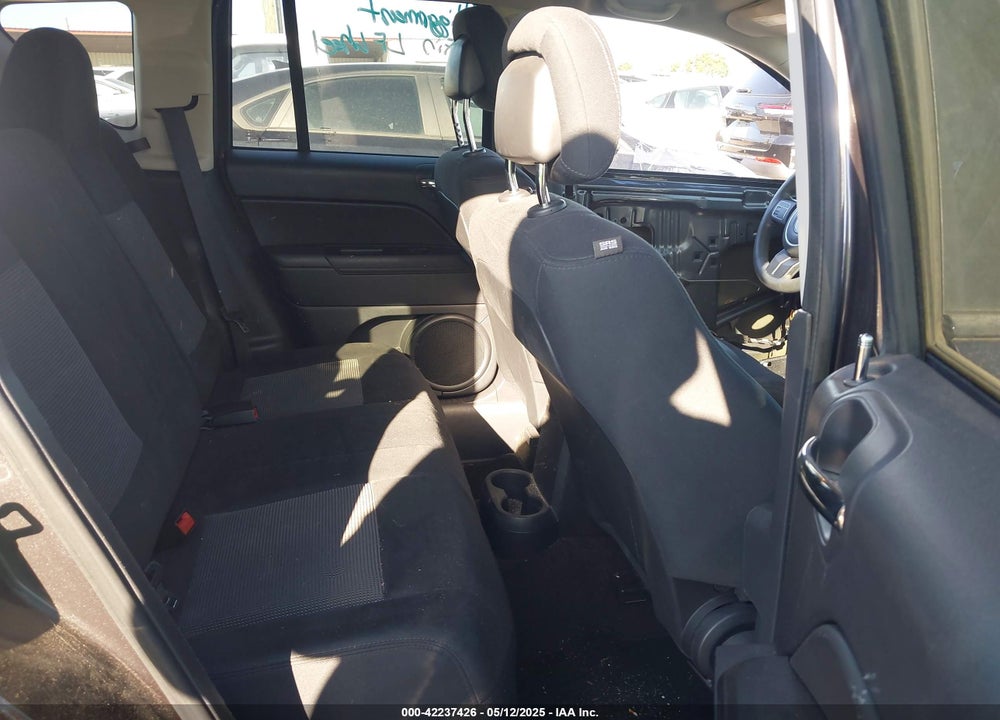 2014 JEEP COMPASS SPORT VIN: 1C4NJCBBXED853668