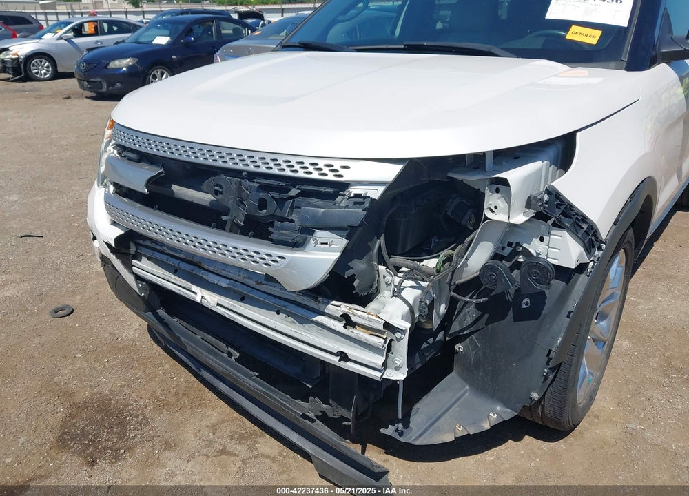 2015 FORD EXPLORER XLT VIN: 1FM5K8D85FGA33988