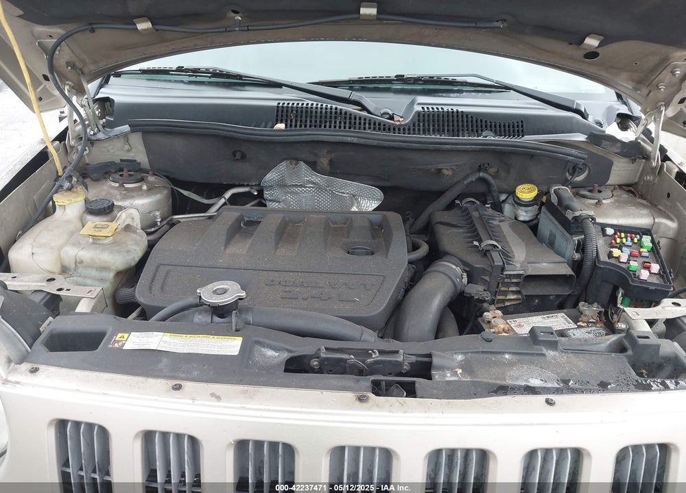 2010 SPORT JEEP COMPASS VIN: 1J4NT4FB8AD558082