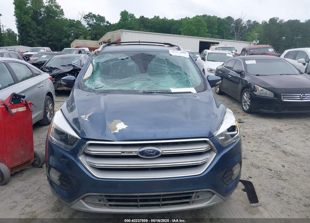 2018 FORD ESCAPE VIN: 1FMCU0J99JUA12717
