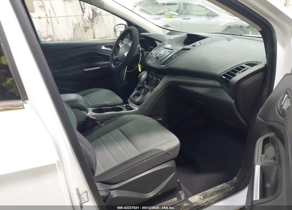 2016 FORD ESCAPE SE VIN: 1FMCU9GX9GUC61831