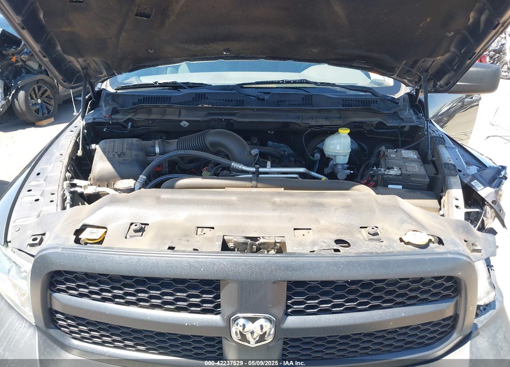 2016 RAM 1500 TRADESMAN VIN: 1C6RR6FT4GS292808