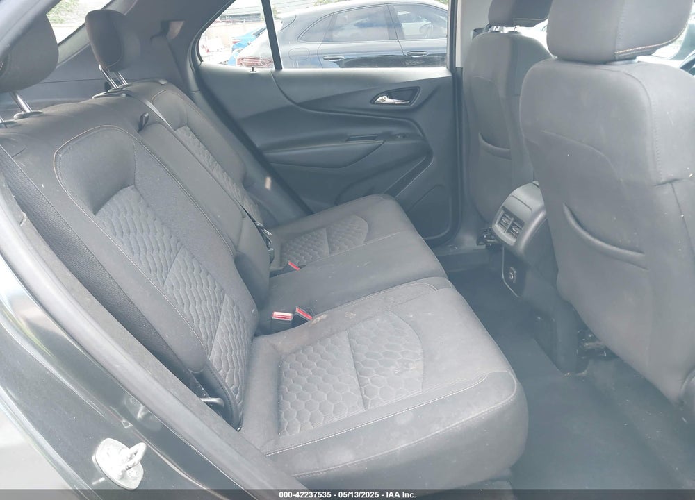 2019 CHEVROLET EQUINOX LT VIN: 2GNAXKEV8K6142985