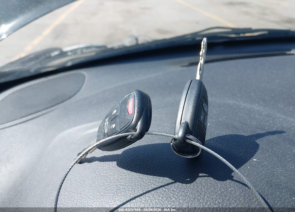 2012 CHRYSLER 200 VIN: 1C3CCBBB1CN197853