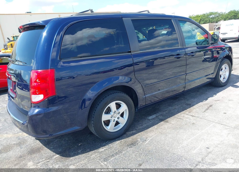 2013 DODGE GRAND CARAVAN VIN: 2C4RDGCG3DR611519