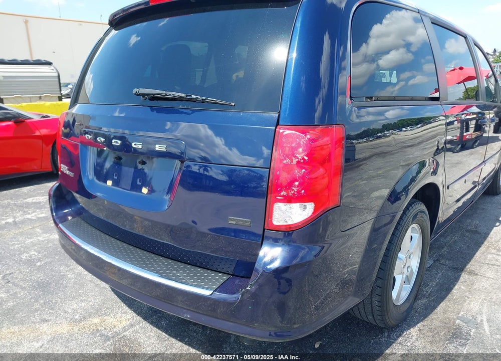 2013 DODGE GRAND CARAVAN VIN: 2C4RDGCG3DR611519