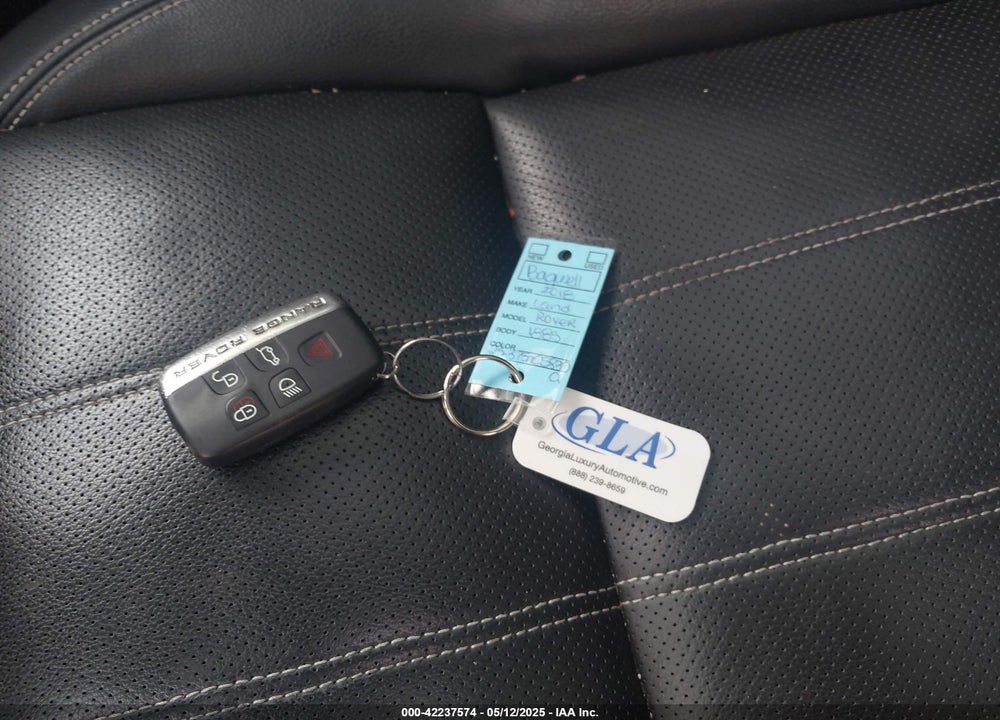 2018 LAND ROVER RANGE ROVER VELAR VIN: SALYB2RX7JA711885