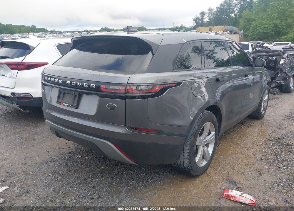 2018 LAND ROVER RANGE ROVER VELAR VIN: SALYB2RX7JA711885