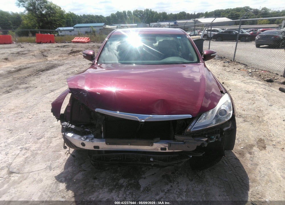 2013 HYUNDAI GENESIS VIN: KMHGC4DD8DU212407