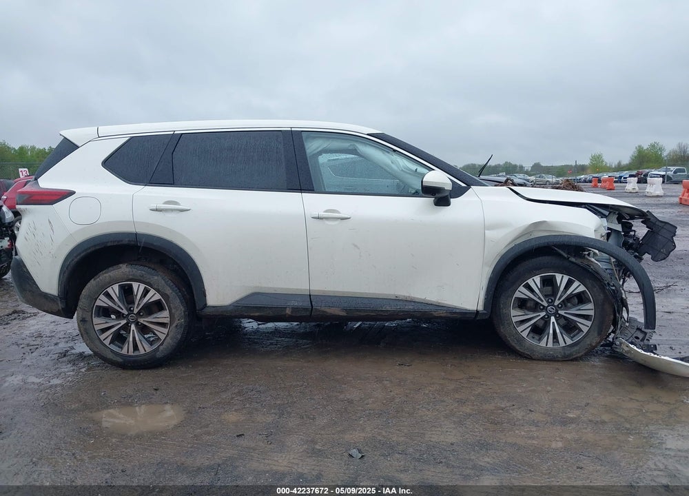 2021 NISSAN ROGUE VIN: JN8AT3BB1MW207922