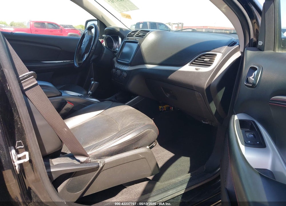 2018 DODGE JOURNEY VIN: 3C4PDCEG9JT472728