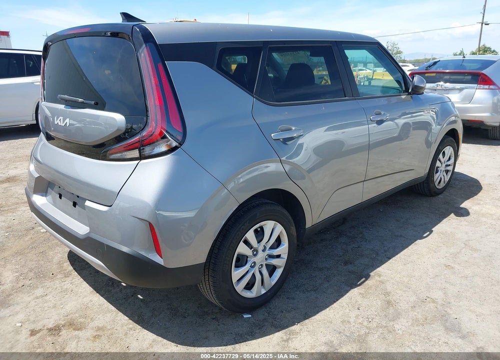2023 KIA SOUL LX VIN: KNDJ23AU9P7886550