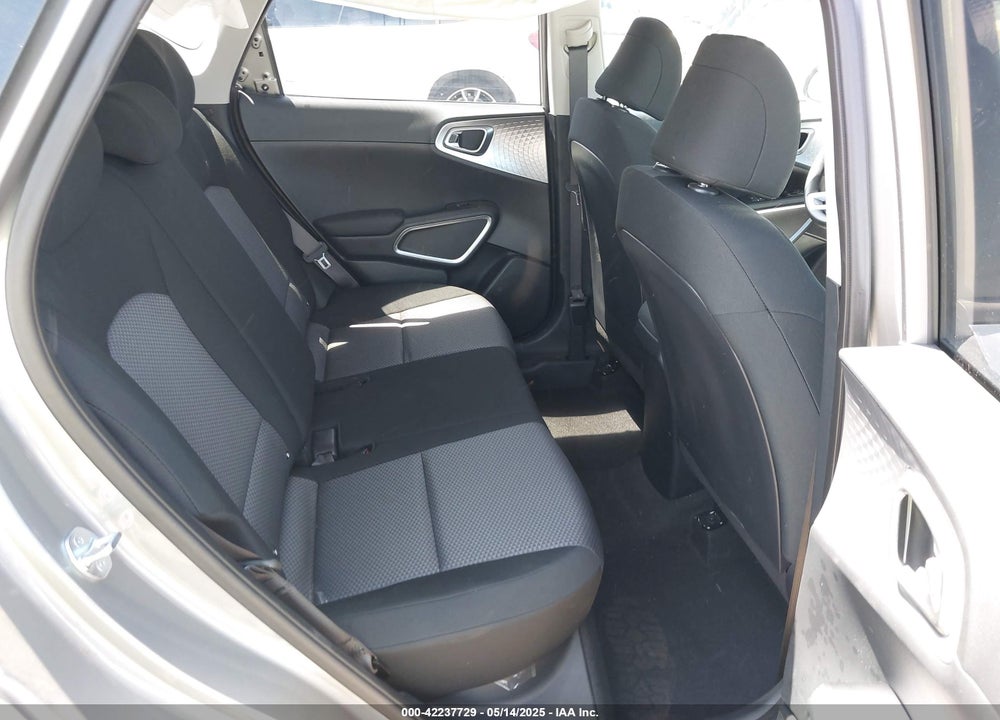 2023 KIA SOUL LX VIN: KNDJ23AU9P7886550