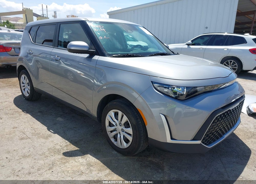 2023 KIA SOUL LX VIN: KNDJ23AU9P7886550