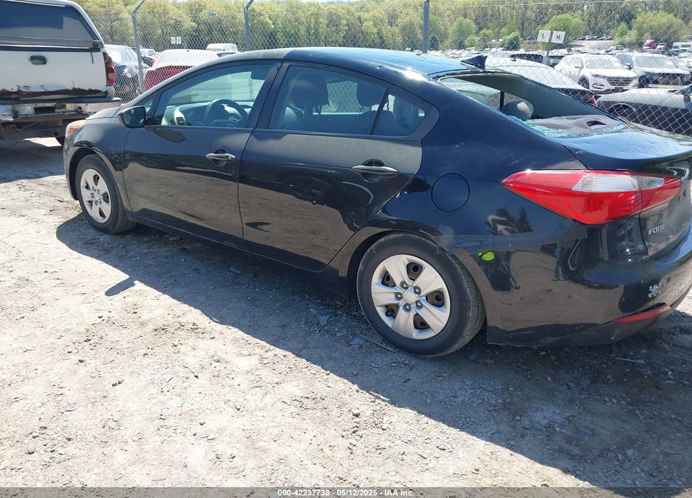 2015 KIA FORTE LX VIN: KNAFK4A64F5431657