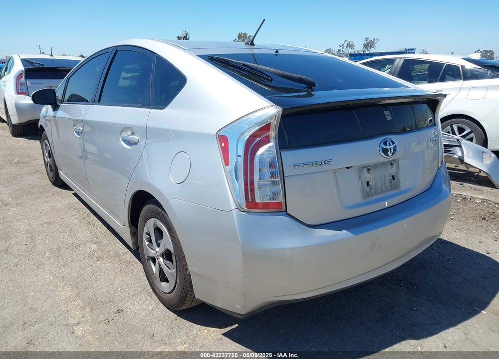 2015 TOYOTA PRIUS VIN: JTDKN3DU2F0472606