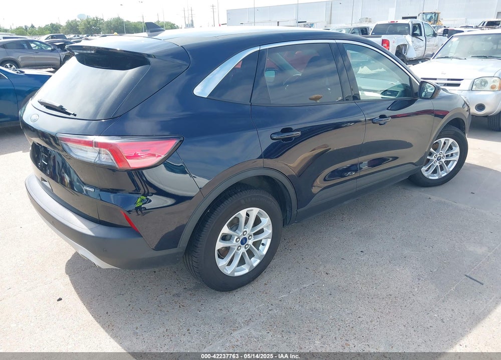 2021 FORD ESCAPE VIN: 1FMCU0BZ8MUA40236
