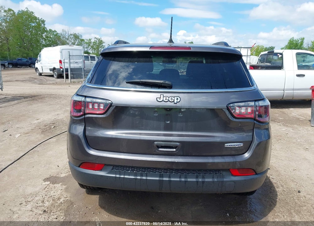 2022 JEEP COMPASS VIN: 3C4NJCBB5NT103444