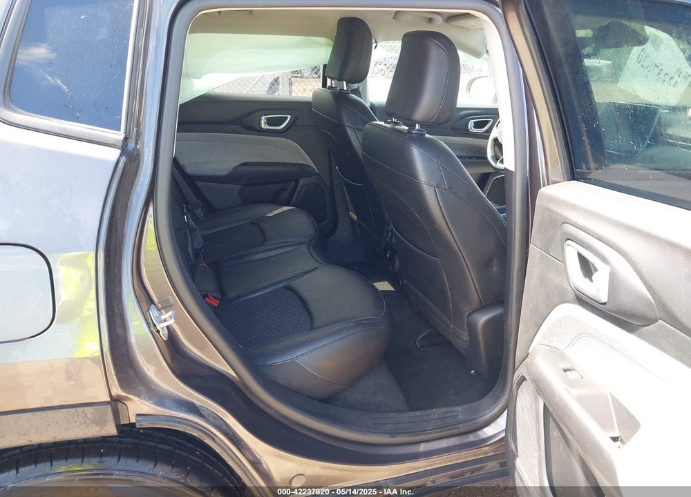 2022 JEEP COMPASS VIN: 3C4NJCBB5NT103444