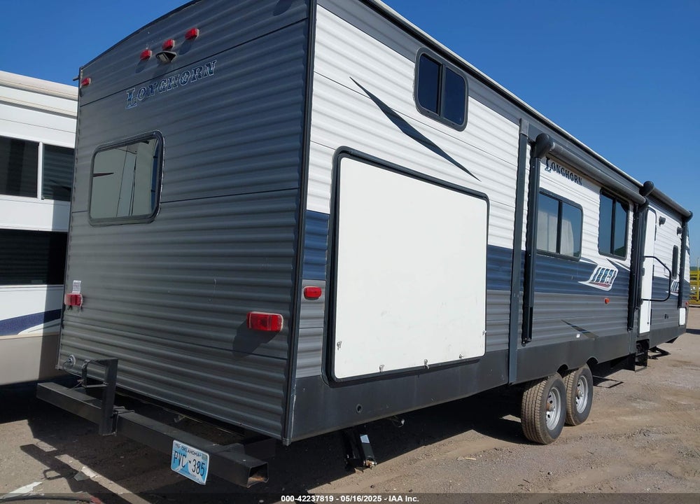 2019 CROSSROADS OTHER VIN: 4YDT33327KS379036