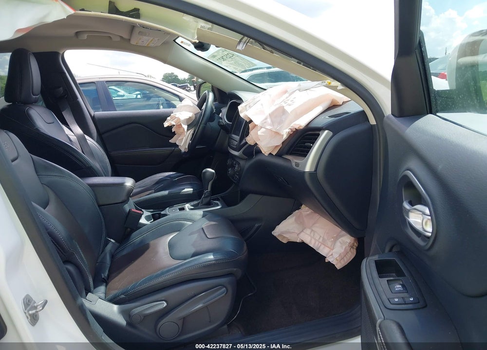 2015 JEEP CHEROKEE VIN: 1C4PJLDS0FW602797