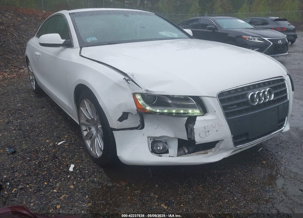 2011 AUDI A5 VIN: WAULFAFR3BA054717