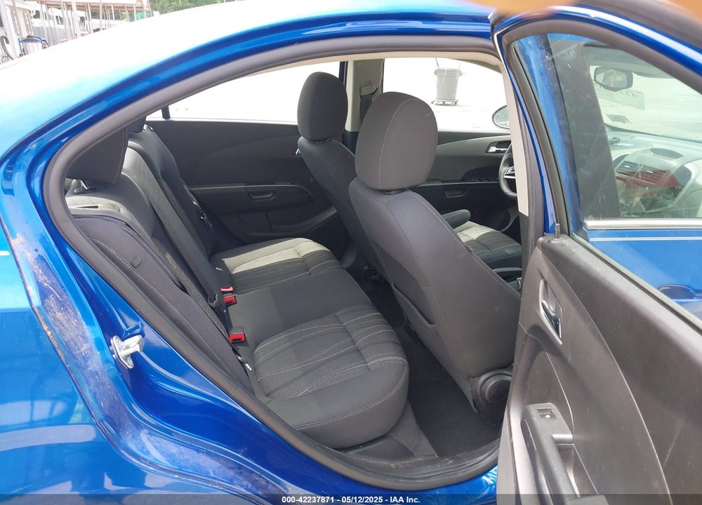 2016 CHEVROLET SONIC VIN: 1G1JC5SG2G4146432
