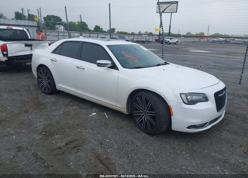 2015 CHRYSLER 300 300S VIN: 2C3CCABG1FH908809