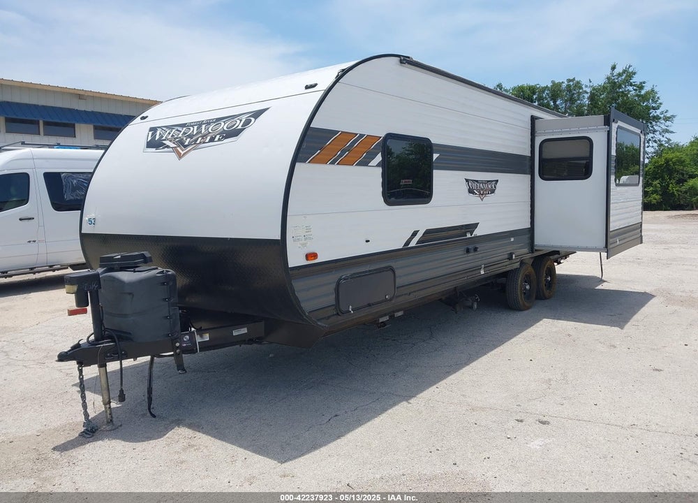 2022 WILDWOOD BY FOREST R X-LITE 24RLXL VIN: 4X4TWDZ22N7372066