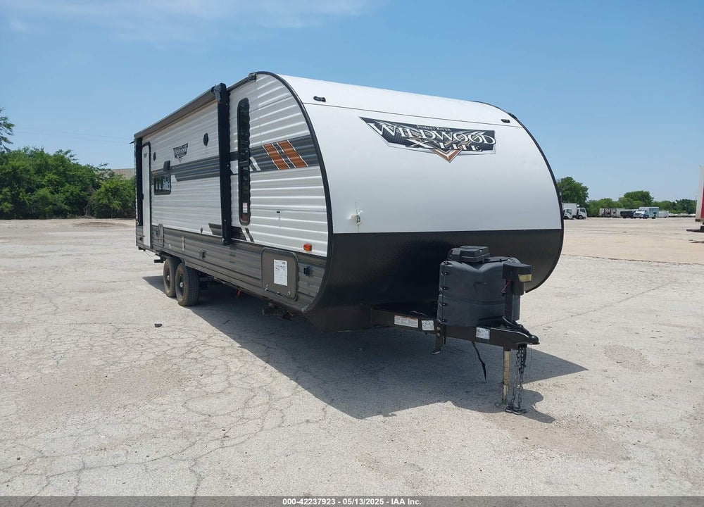 2022 WILDWOOD BY FOREST R X-LITE 24RLXL VIN: 4X4TWDZ22N7372066