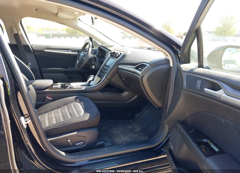 2016 FORD FUSION VIN: 3FA6P0HDXGR378176