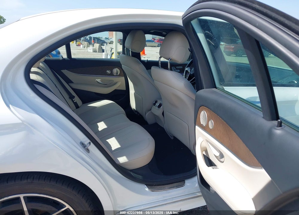 2022 MERCEDES-BENZ E 350 VIN: W1KZF8DB9NB022628