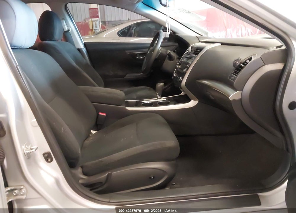 2014 NISSAN ALTIMA 2.5 S VIN: 1N4AL3AP4EN257400