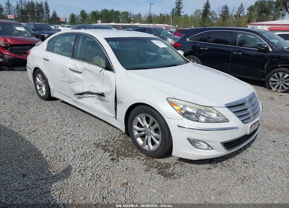 2013 HYUNDAI GENESIS 3.8 VIN: KMHGC4DD2DU235861