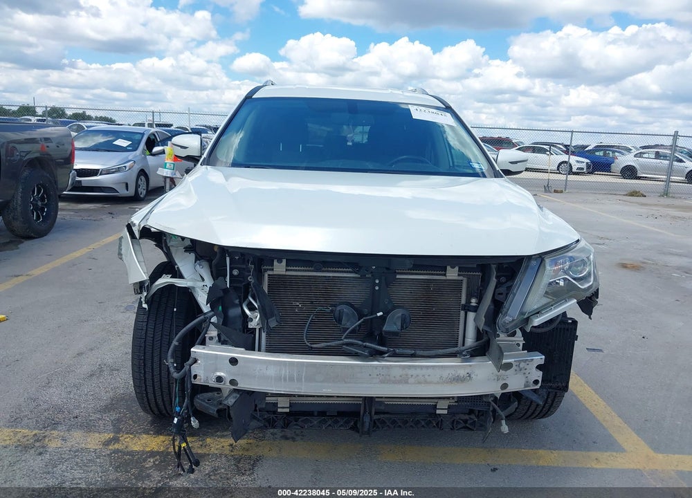 2017 NISSAN PATHFINDER VIN: 5N1DR2MM9HC622361