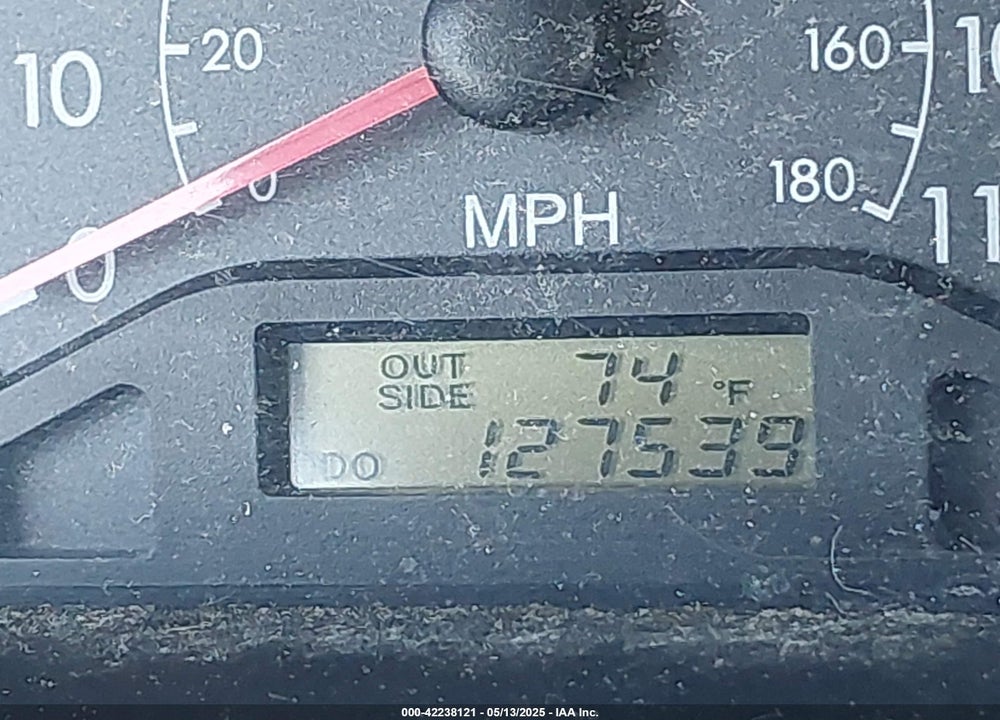 2005 TOYOTA COROLLA CE VIN: JTDBR32E052049333