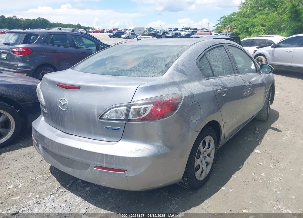 2013 MAZDA 3 I SPORT VIN: JM1BL1UP3D1799124
