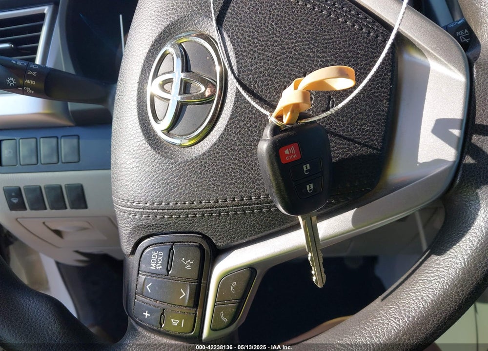2019 TOYOTA HIGHLANDER VIN: 5TDZARFH4KS057307