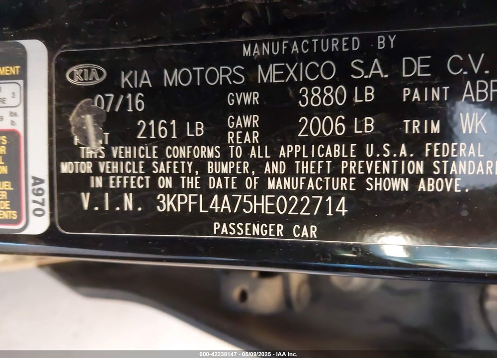 2017 KIA FORTE VIN: 3KPFL4A75HE022714