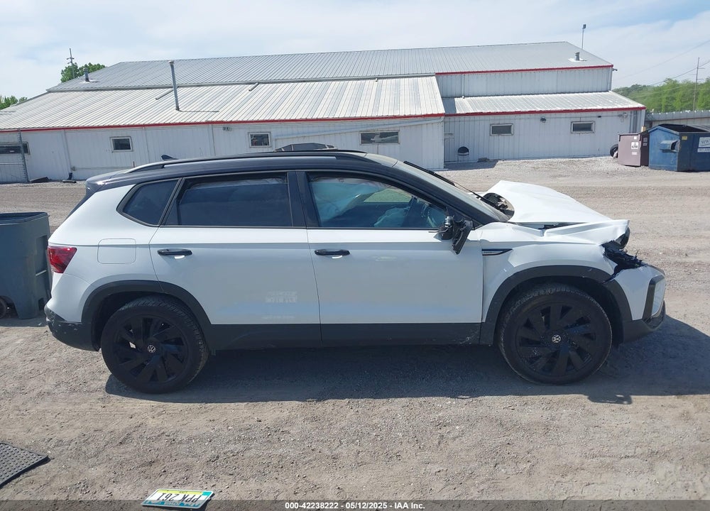 2024 VOLKSWAGEN TAOS VIN: 3VVLX7B20RM126533